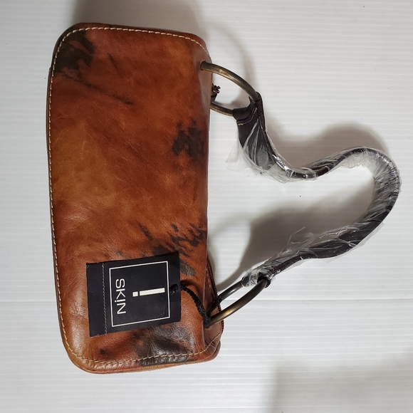Sk!n Purse Small Leather Purse 9x4 - Picture 2 of 3